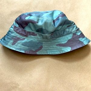 Baby Gap Toddler Reversible Bucket Hat 18-24M